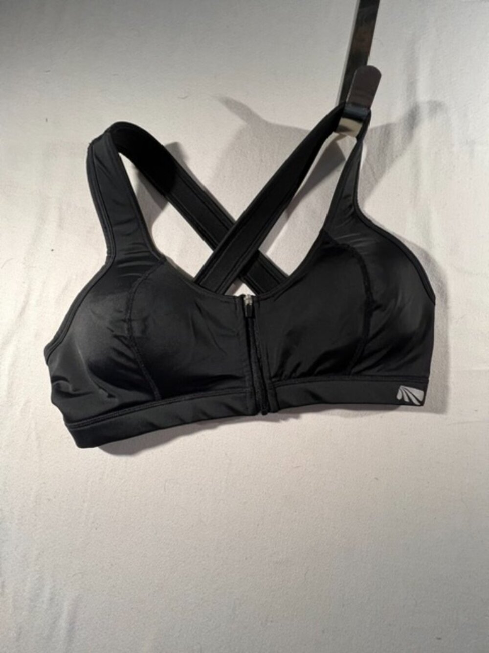 Marika Black Zip‎ Front High Impact Sports Bra Size Medium Crisscross Back EUC